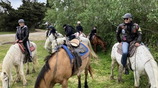 Notre histoire, Saintes-Maries-de-la-Mer, Promenade à Cheval La Cavale